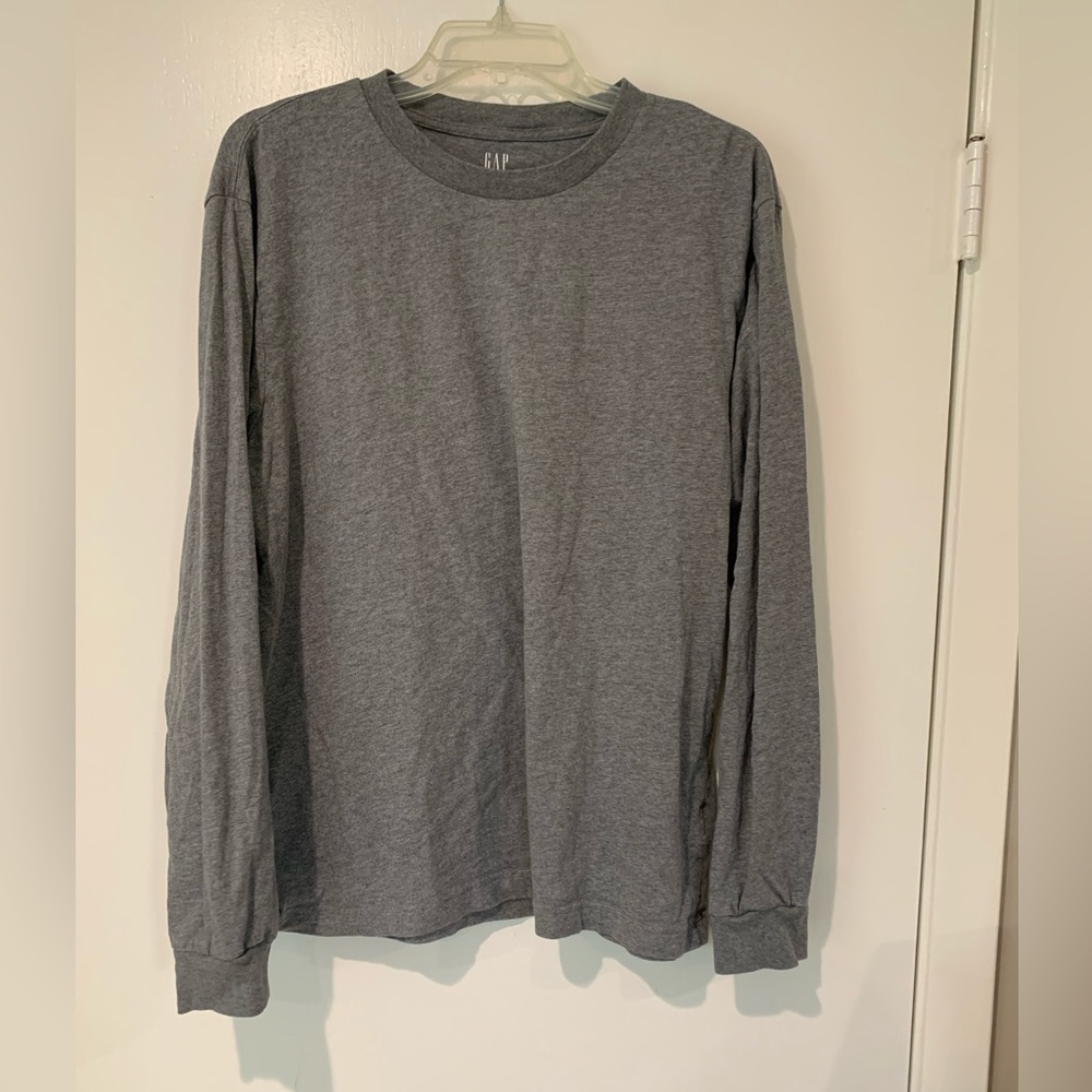 Gap mens medium long sleeve tee